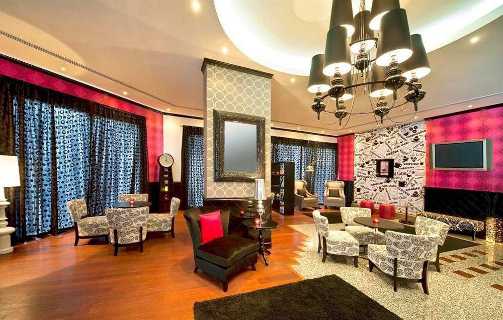 Hotel Coral Oriental Dubai Esterno foto